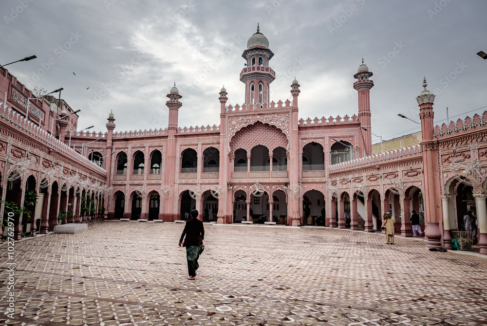Sunehri Mosque, Peshawar, Pakistan.