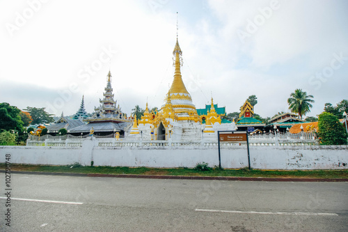 wat-jongklang-jongkham 16 December 2015:"Thailand temple art "maehongsonThailand