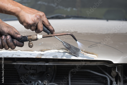 Auto body repair series : Grinding