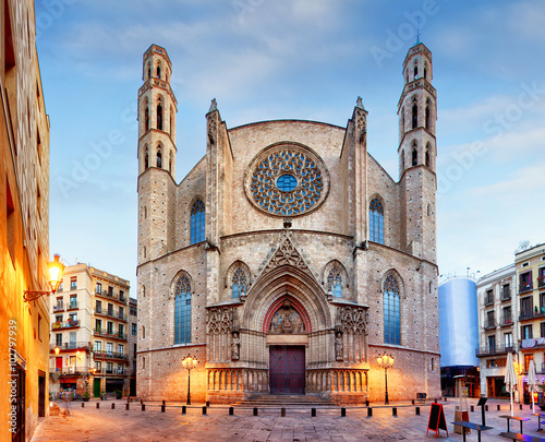 Santa Maria del Mar church in Barcelona Fototapeta