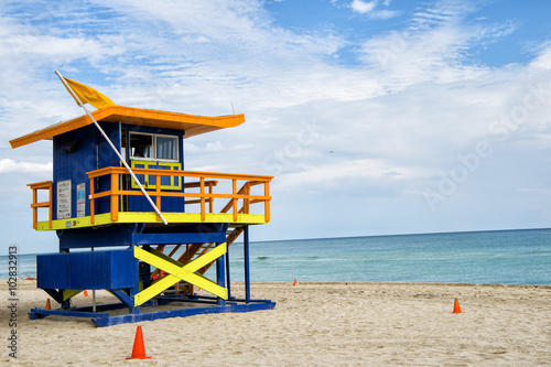 Lifeguard house in Miami © be free