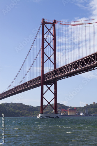 25 de Abril Bridge © visualcortex