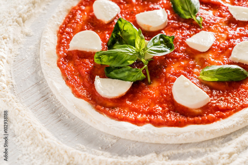 raw pizza