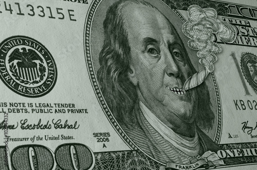 Valokuva Ben Franklin Smoking Reefer and Smiling on Hundred Dollar Bill