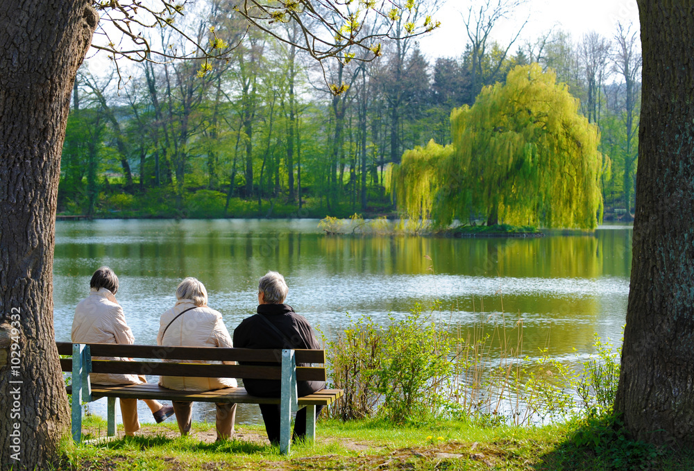 Aktive Rentner Senioren im Ruhestand, Stock Photo | Adobe Stock