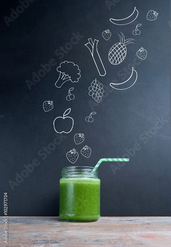 Green smoothie diet concept