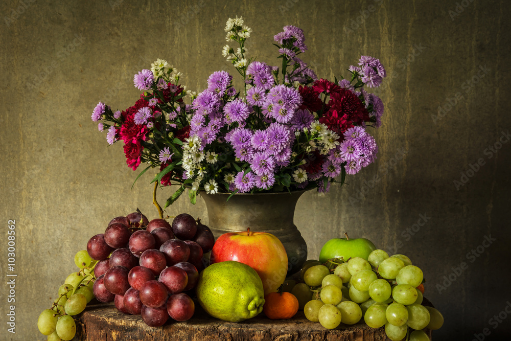 Still life with Fruits.