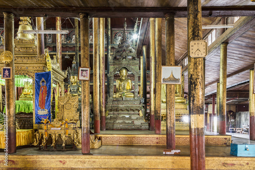 Buddha Shrine - Inside the Nga Phe Kyaung Monastery, Taunggyi, Myanmar (Barma).