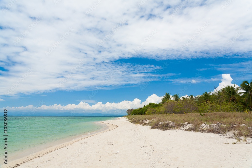 Obraz premium day tropical sea