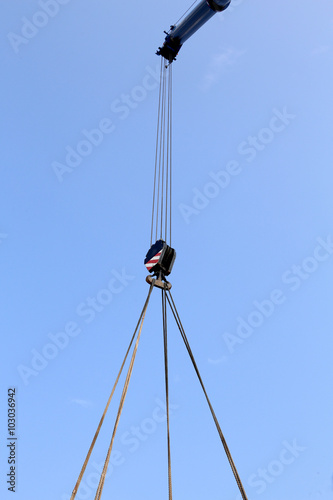 pulley with sturdy steel cables photo