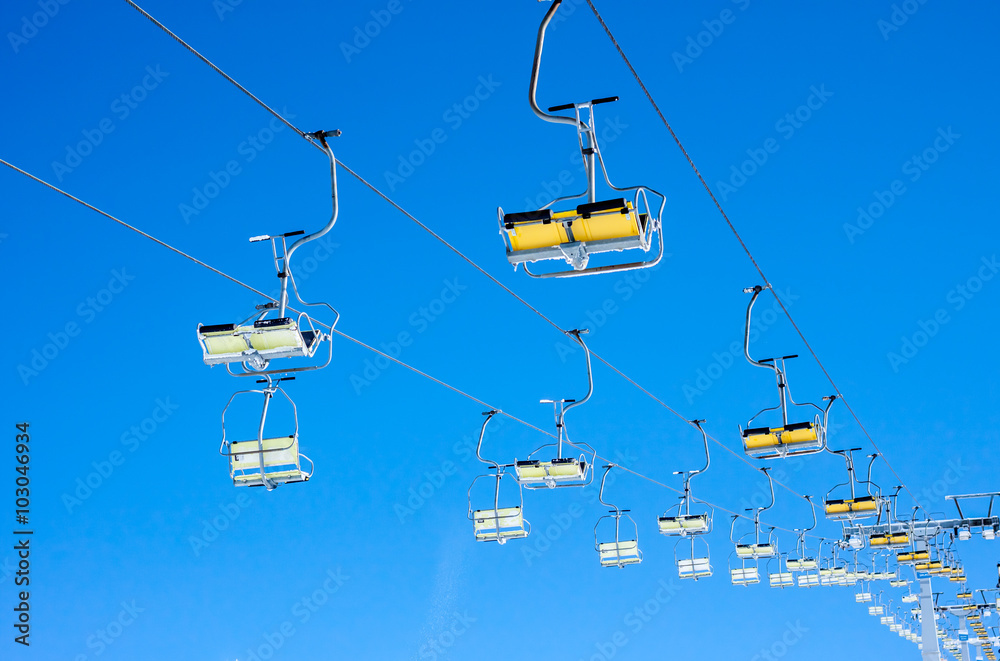 Chair ski lift