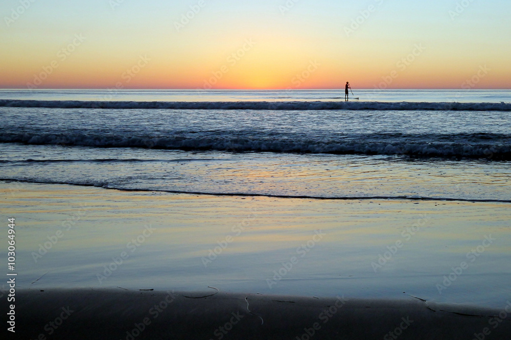 Fototapeta premium Beach Sunset with Paddler