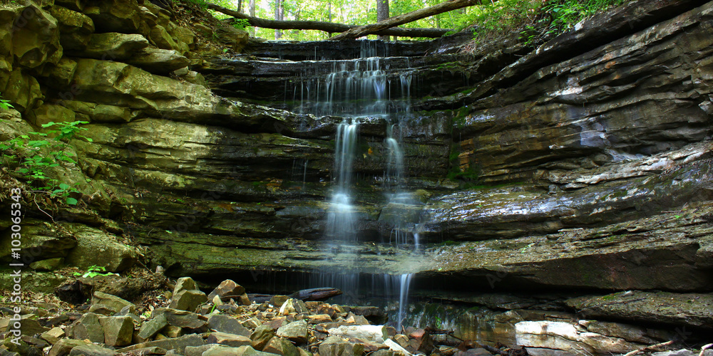 Obraz premium Monte Sano State Park Waterfall Landscape in Alabama