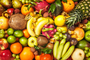 Crédence de cuisine Fruits Fond coloré abondance de fruits variés  © ifiStudio