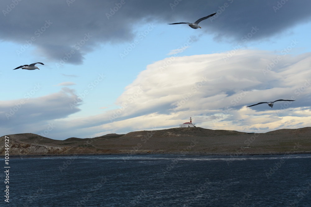 Obraz premium The lighthouse on the island of Magdalena.