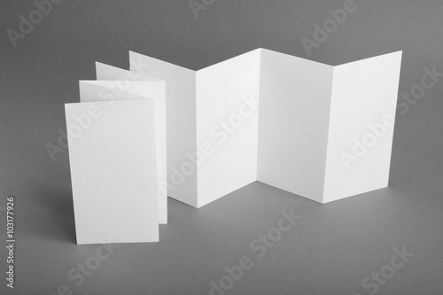 Fényképezés blank white folding paper flyer