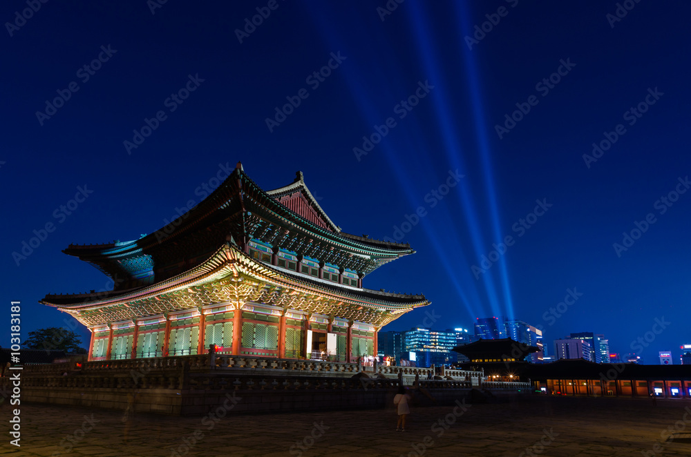 Korea,Gyeongbokgung palace at night in Seoul, South Korea.. Korea,Gyeongbokgung palace at night in Seoul, South Korea..