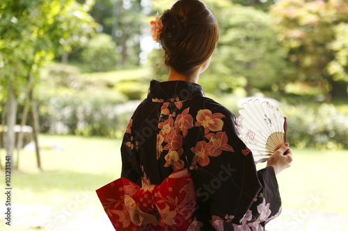 浴衣の女性 photo