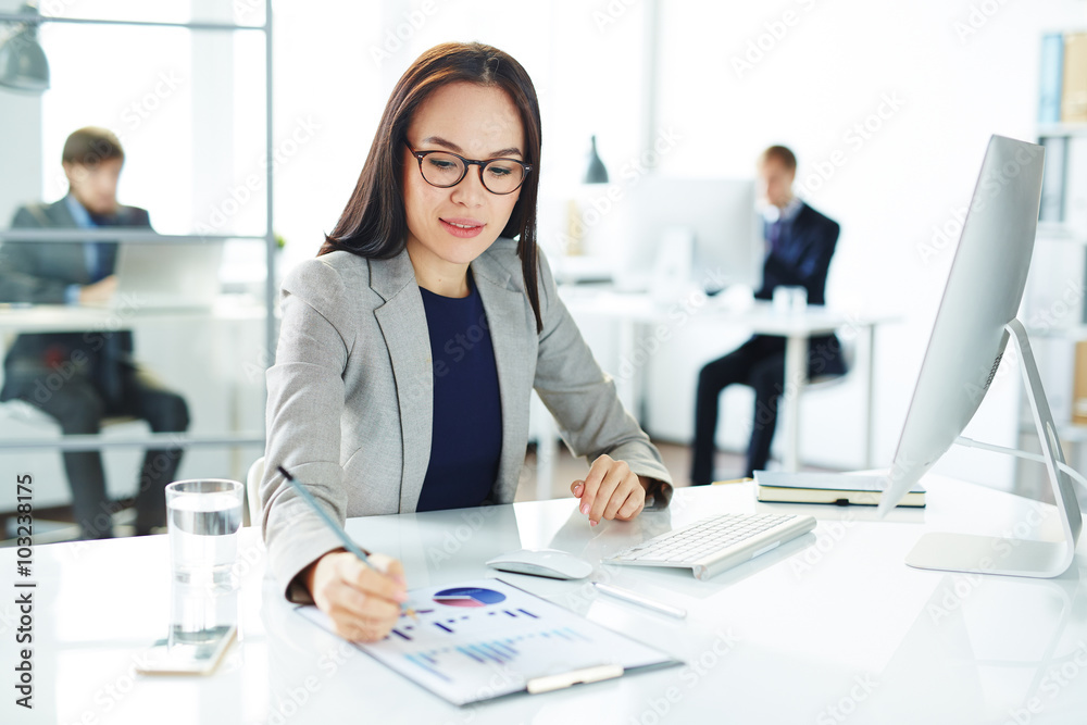 Fototapeta premium Secretary at work