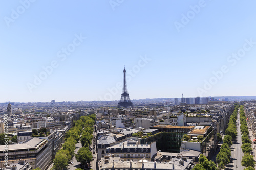 凱旋門から眺めたパリ © ponktu