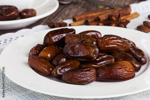 dried dates in a plate