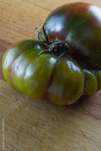 organic heirloom tomato