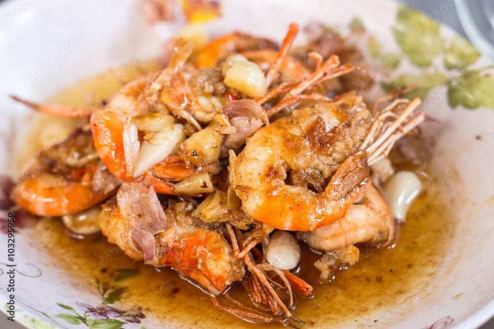 fried big shrimps with butter garlic fried big shrimps with butter garlic
