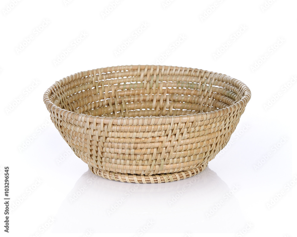 Fototapeta premium vintage weave wicker basket isolated on white background