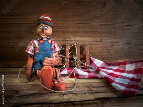 Photography Traditional puppets made of wood.