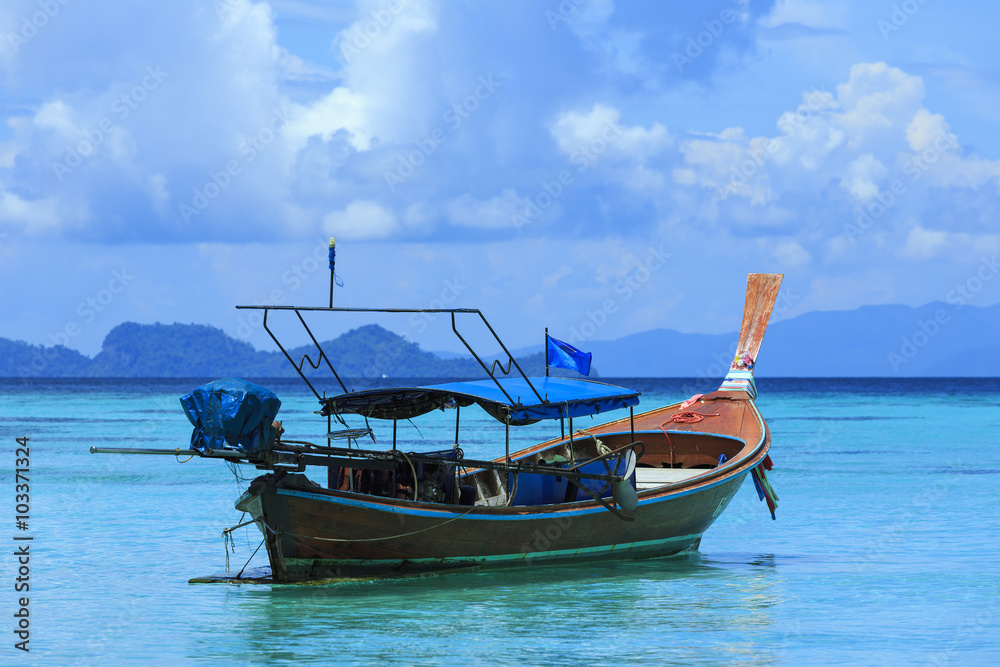 Fototapeta premium A longtail boat in Thailand