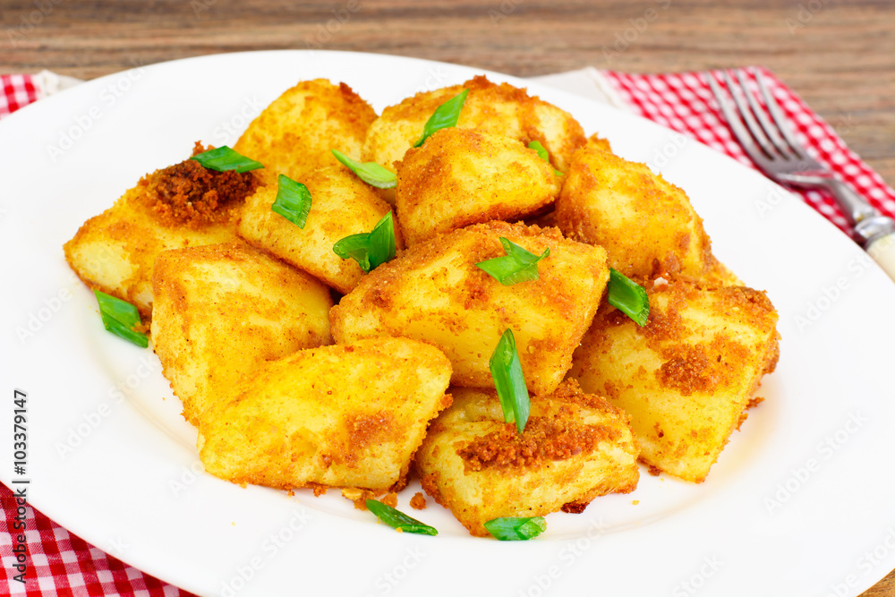 Potatoes with Curry and Breadcrumbs, Garnish Potatoes with Curry and Breadcrumbs, Garnish