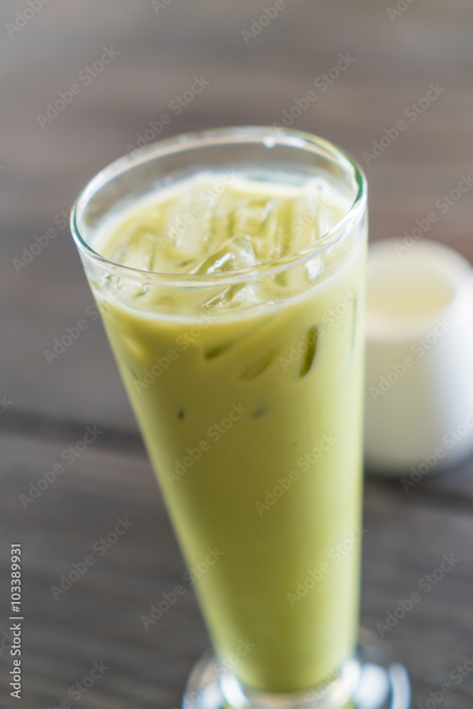 iced matcha latte iced matcha latte