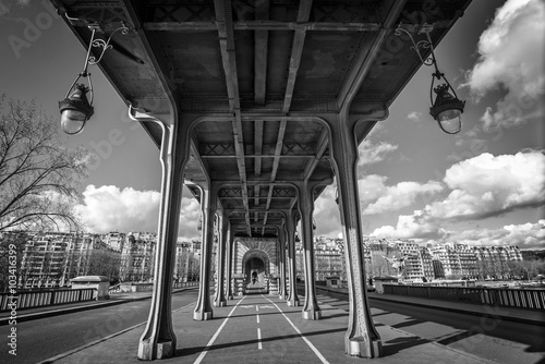 Photography Bir Hakeim bridge in Paris, France