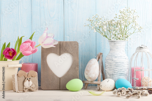 Easter decoration with spring flowers