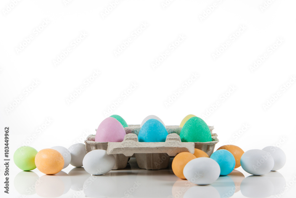 Uova di Pasqua colorate