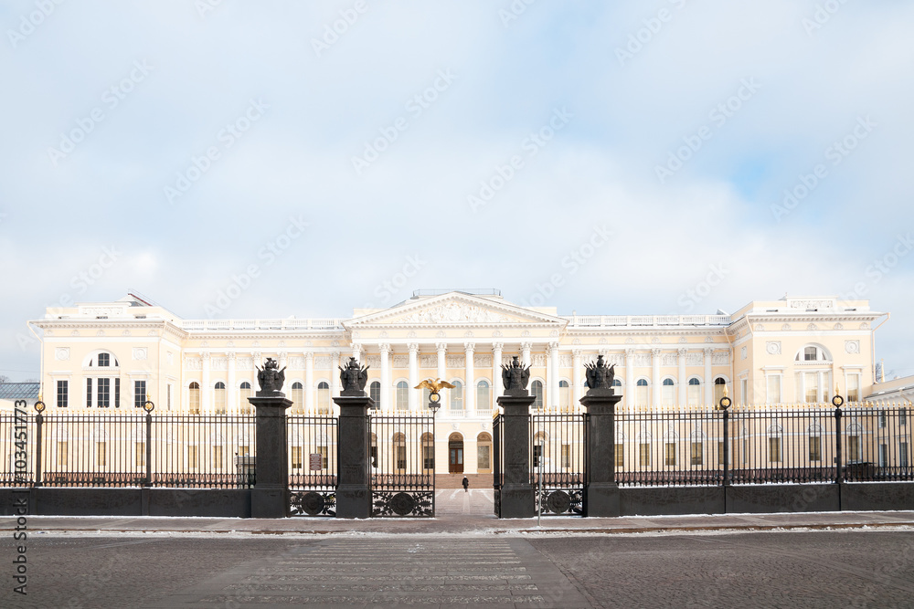 Obraz premium The building of the Russian Museum in St. Petersburg in winter.
