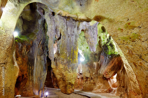 Benidoleig Cueva Calaveras cavern in Alicante photo
