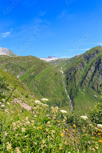 Blick vom Gotthardpass photo