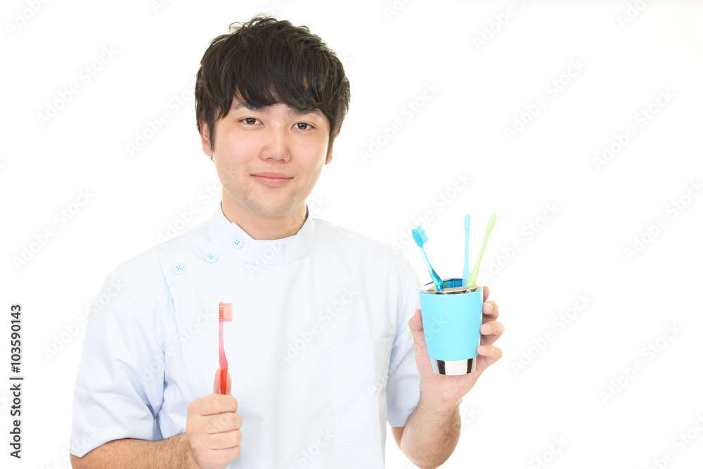 笑顔の歯科医 笑顔の歯科医