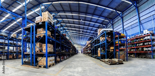 Industrials warehouse for distribution and storage