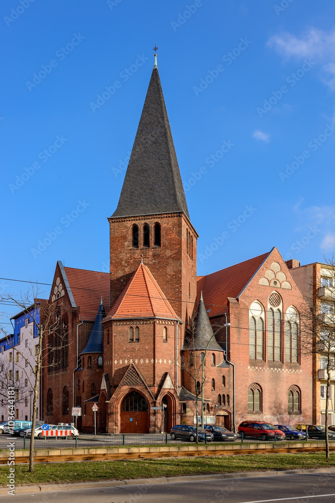 Adventkirche im Berliner Bötzowviertel
