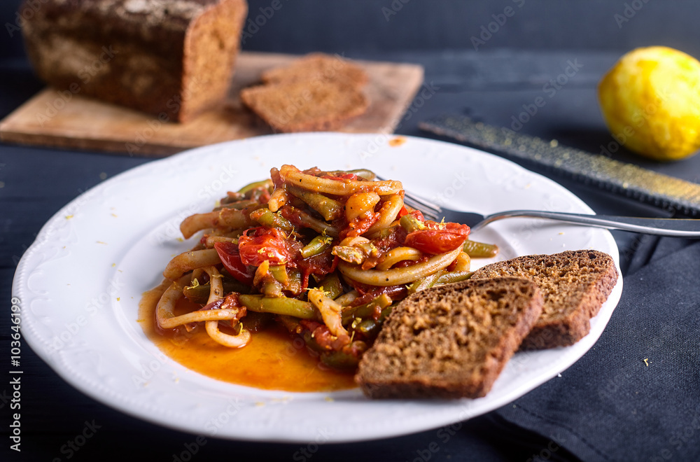 Calamar with tomato and chilli sauce Calamar with tomato and chilli sauce