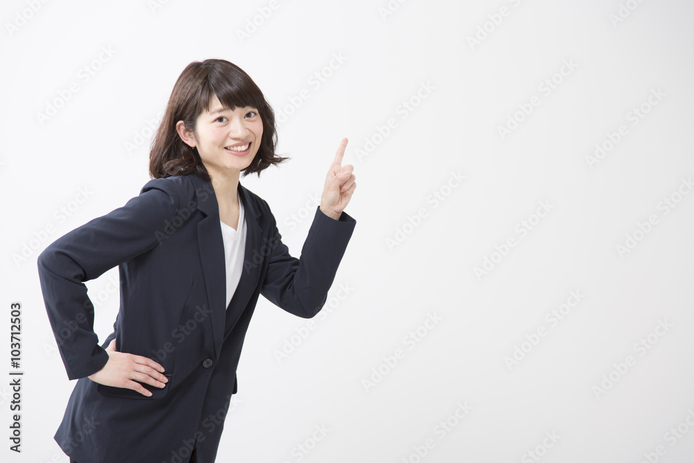 スーツの女性 スーツの女性