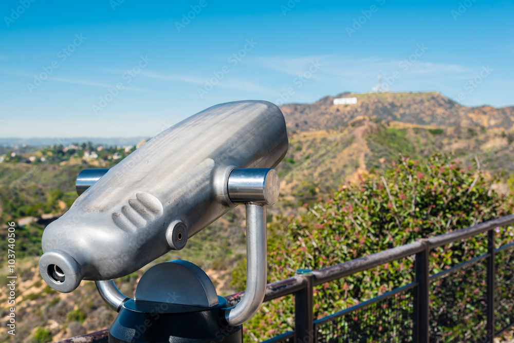 Fototapeta premium coin operated binoculars aiming at Hollywood hills. 