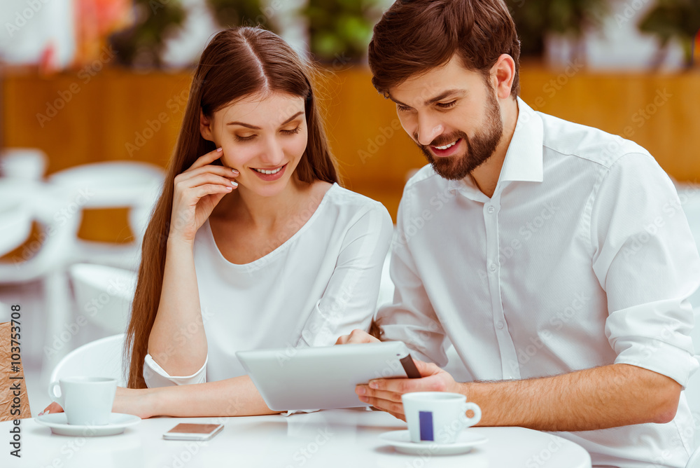 Fototapeta premium Couple on a date