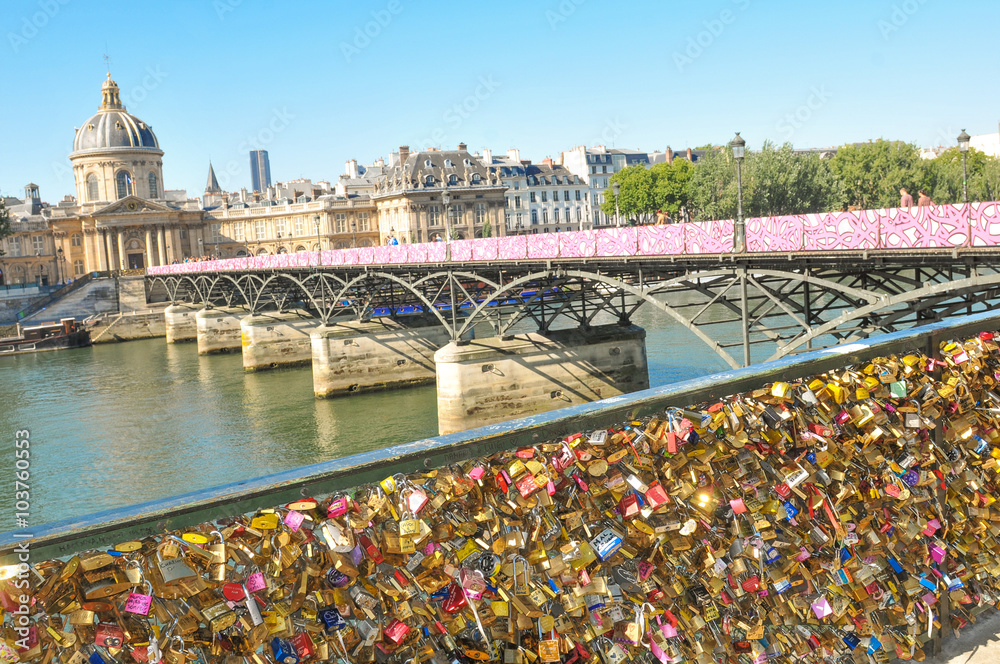 Fototapeta premium Love lock in Paris