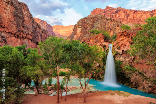 Leinwand Poster Havasu Falls, waterfalls in the Grand Canyon, Arizona