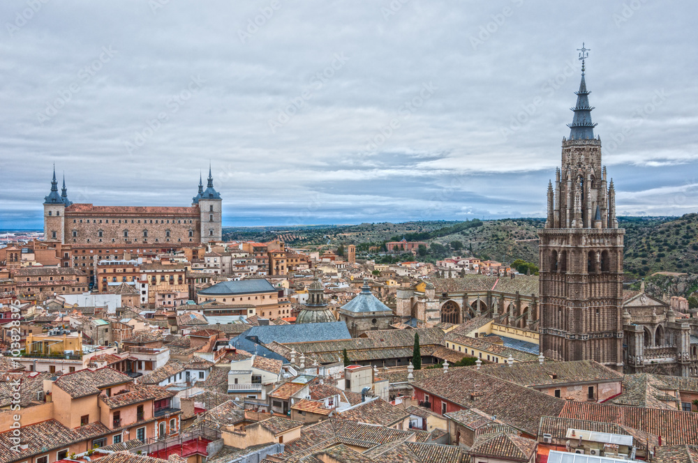  Toledo, old city of spain, in a cloudy day.