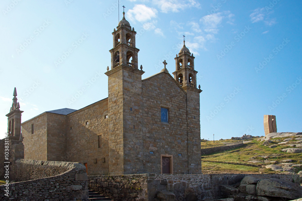 Kloster der Senora de Barca am Kap Tourinan Galicien
