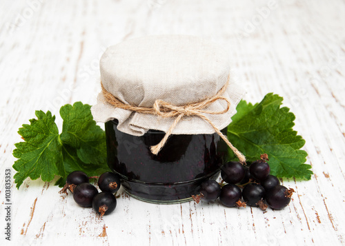 blackcurrants jam photo